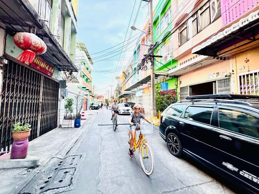 Bangkok: Temples, Canals & Local Life Bike Tour - Wutthakat: the neighborhood stretch where Bangkok feels like Bangkok