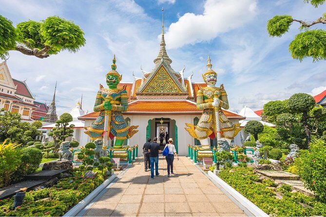 Bangkok Temples Private Tour from Pattaya – Full Day - Wat Pho and the Reclining Buddha: Art, Meaning, and a Massage School