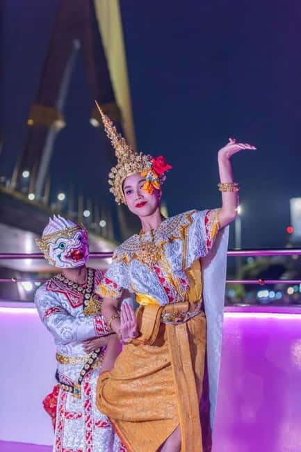 Bangkok: The Newest Luxury 5-Star Bangkok Chao Phraya Cruise - Bangkok Chao Phraya from the Rooftop: what makes this cruise feel 5-star