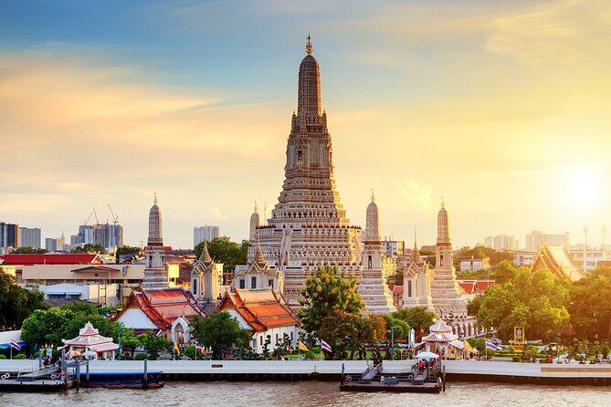 Bangkok Three Temples and The City - Temple etiquette and packing choices that keep the day easy