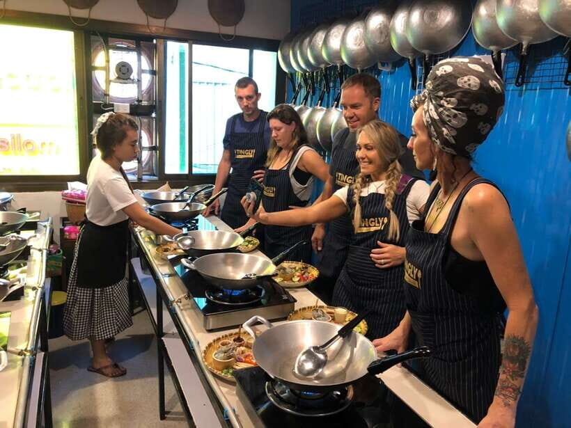 Bangkok: Tingly Thai Cooking School Half-Day Cooking Class - Cooking school setup and what you’ll do once you arrive