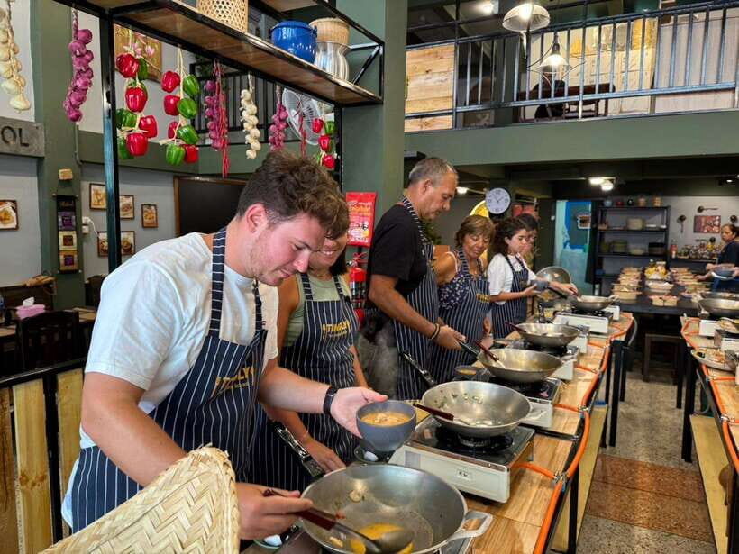 Bangkok: Tingly Thai Cooking School Half-Day Cooking Class - Practical tips before you go (so you enjoy it more)