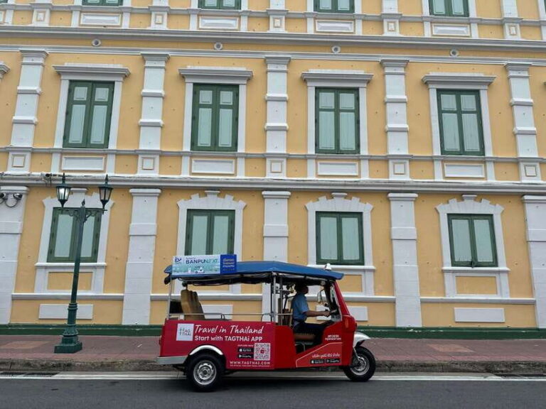Bangkok: Tuk Tuk Day Pass App & Boat Chao Phraya River - Your day on the road: electric tuk-tuks without the street stress