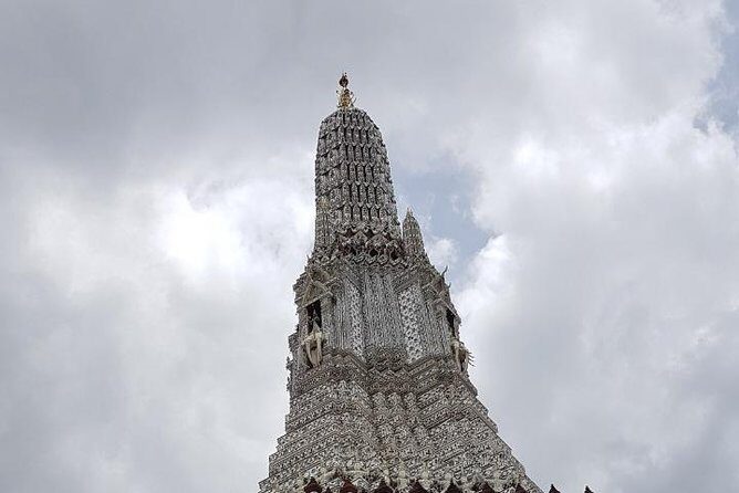 Bangkok Two Temple Tour: Wat Pho, Emerald Buddha & Grand Palace - Dress code rules that can make or break your visit
