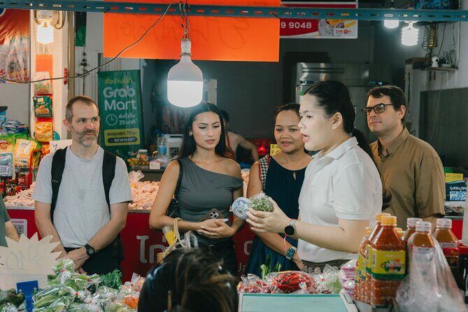 Bangkok Udomsuk Thai Cooking Class with local market tour - Back in the Kitchen: How the Hands-On Class Actually Works