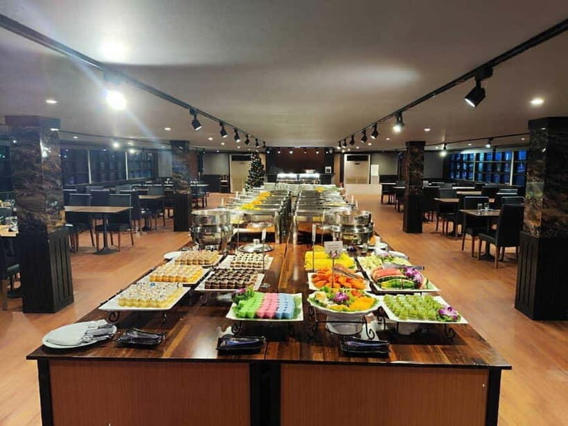 Bangkok: White Orchid Chao Phraya Cruise Free Flow Beer - Price and value: is $38 for this cruise a good deal