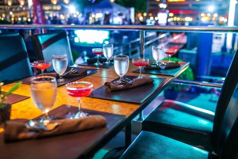 Bangkok: White Orchid Chao Phraya Cruise, Thai Buffet & Beer - Practical tips that can save your night
