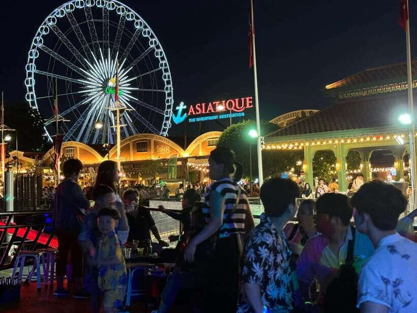 Bangkok: Yodsiam Sightseeing Cruise Snacks & Unlimited Beer - Where you board at Asiatique Riverfront and how to not miss Pier 2