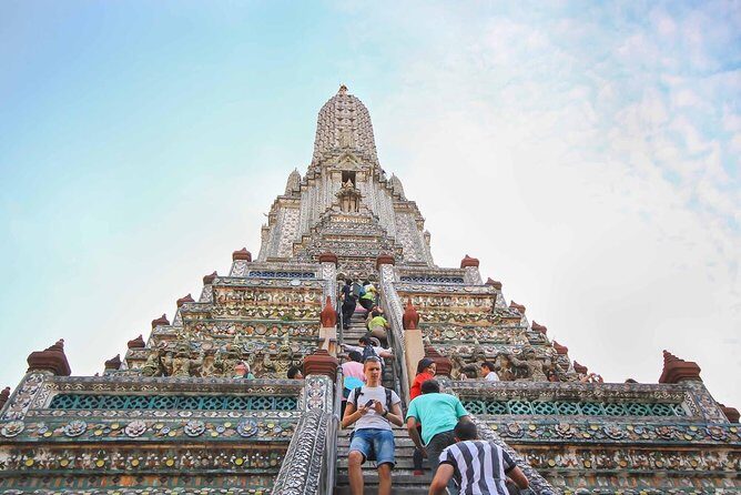 Bangkok’s Three Iconic Temples: Wat Traimit, Wat Pho & Wat Arun - The Cruise Break: Why Pairing Temples With the River Works