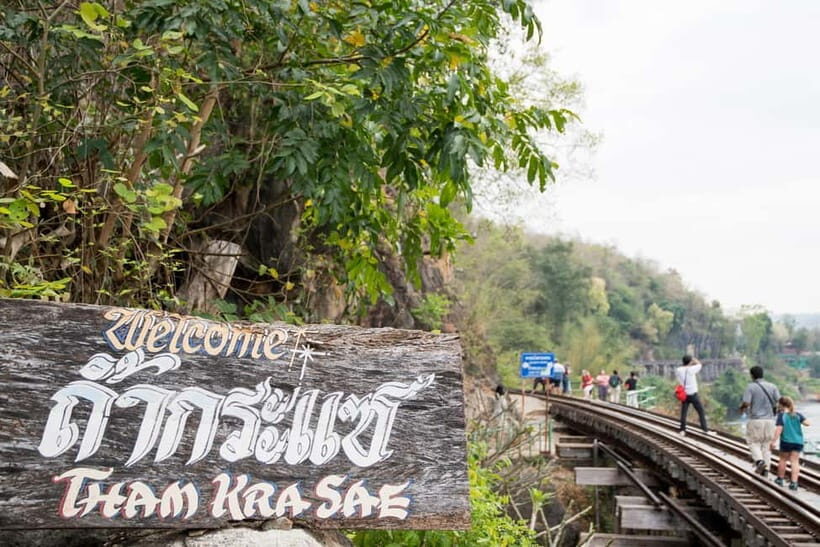 BKK: Damnoen Floating Market, Maeklong Rail & River Bridge - What the $77 price is really covering (and what it isn’t)
