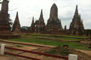 Colors of Ayutthaya Full-Day Bike Tour - Meeting point and the 10:00am start in Ayutthaya