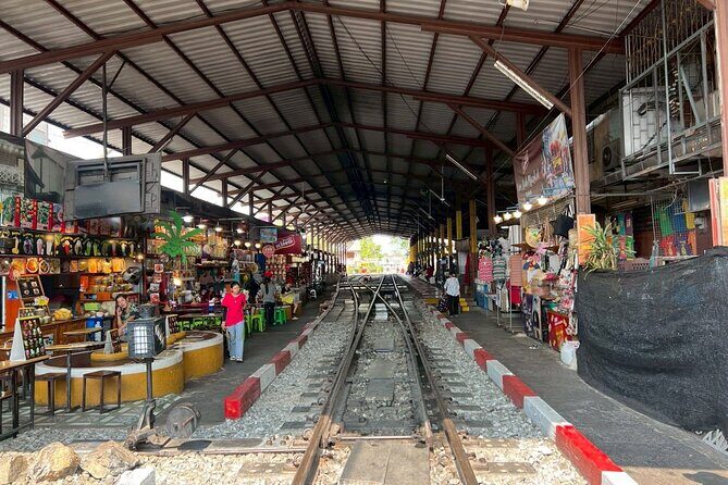 Damnoen Saduak and Maeklong Railway Market Tour with Private Car - Maeklong Railway Market: The train that resets the stalls