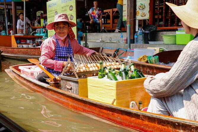Day Trip to Bangkok Floating Market & Maeklong Railway - Damnoen Saduak and Maeklong: why this combo works