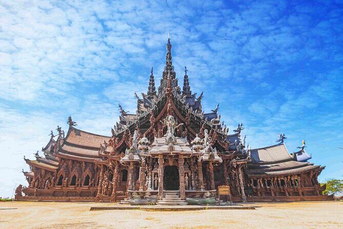 Discovery Pattaya Tour with Famous Attraction and Lunch - Pattaya Floating Market: the lunch stop that feels like a scene