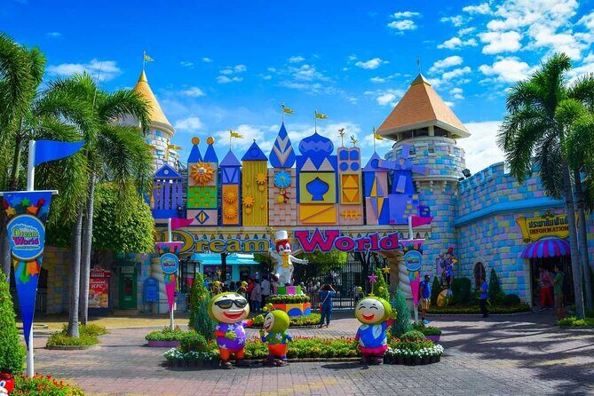 Dream World Amusement Park Bangkok - How the 8-hour day usually plays out