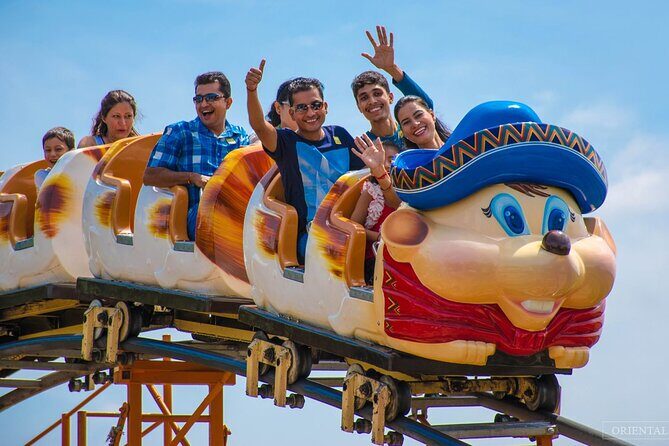 Dream World Amusement Park Bangkok - The animal encounters: birds, dogs, and a short elephant ride