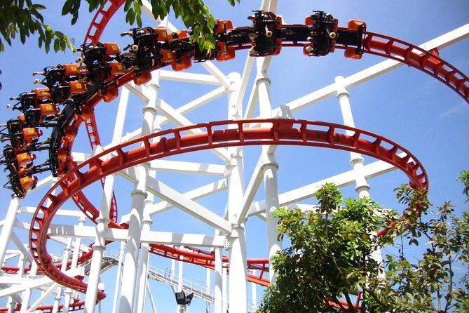 DreamWorld: Thailand’s Ultimate Theme Park - Getting to DreamWorld: Taxis, timing, and the 10:00–17:00 window