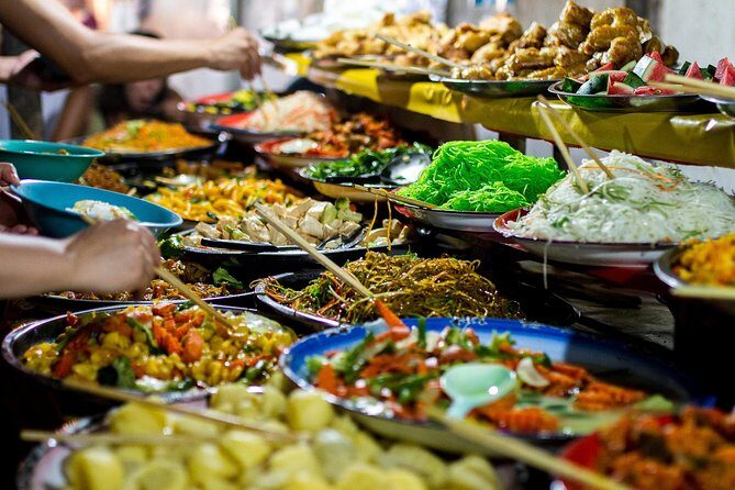 Famous Thai Street Food Tasting Experience! - Stop 3: Or Tor Kor Market for cleaner, higher-quality ready-to-eat