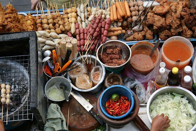 Famous Thai Street Food Tasting Experience! - What 3 to 5 hours gets you (and what you’ll pay for)