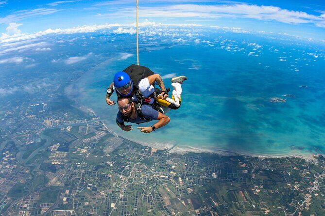 First Jump Tandem Skydive Pattaya Include Pickup Transfer - Safety Rules That Matter: Alcohol, Scuba, and Weight Limits