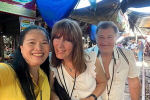 Floating Market & Railway Market Private Tour - The real schedule: a 7-hour day where travel time is part of the price