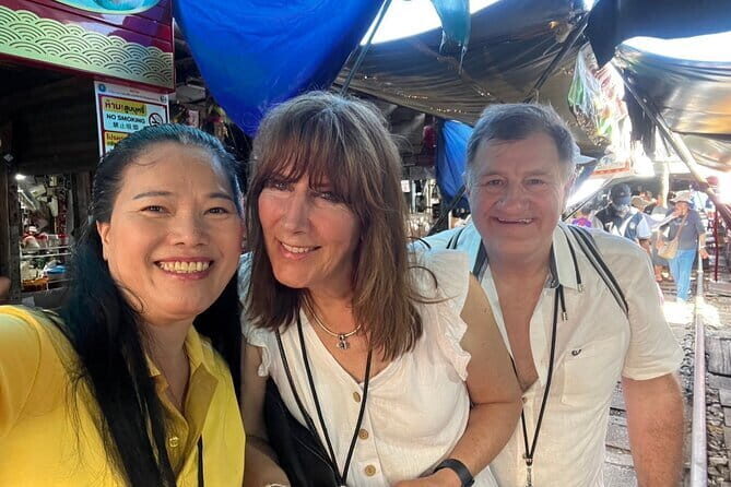 Floating Market & Railway Market Private Tour - The real schedule: a 7-hour day where travel time is part of the price
