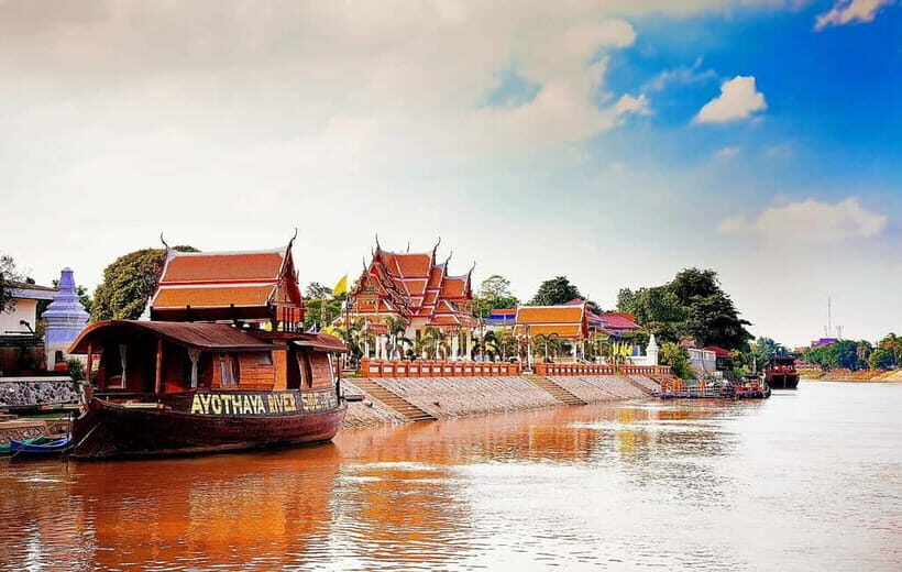 From Ayutthaya: Ayutthaya Heritage Boat Ride - What the ride feels like before you even tie up