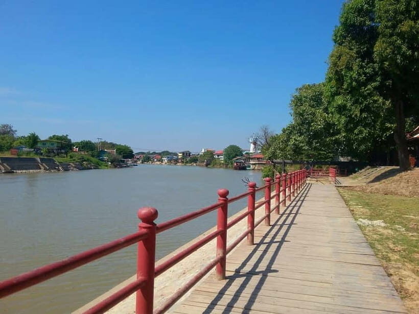 From Ayutthaya: Ayutthaya Heritage Boat Ride - Who should book this cruise, and who should skip it