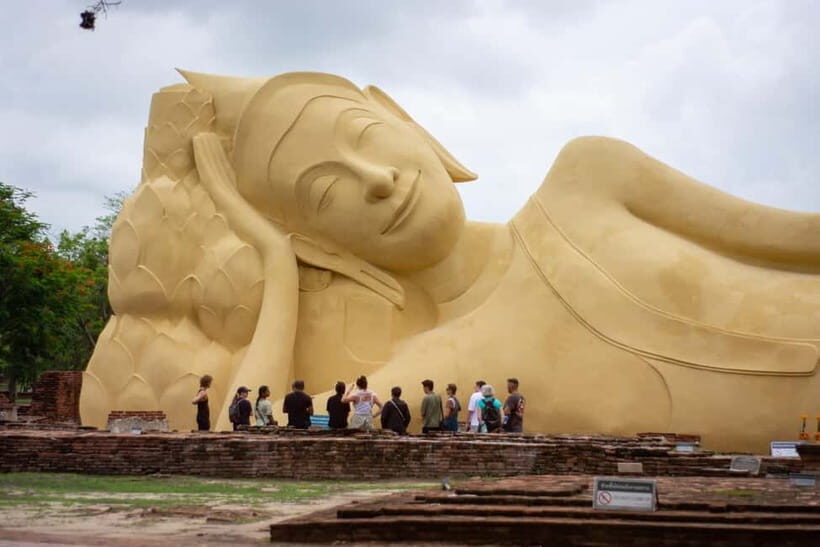 From Bangkok: Affordable Ayutthaya Highlights Tour - Wat Phra Si Sanphet: Royal Stupas and the Scale of Ayutthaya’s Power