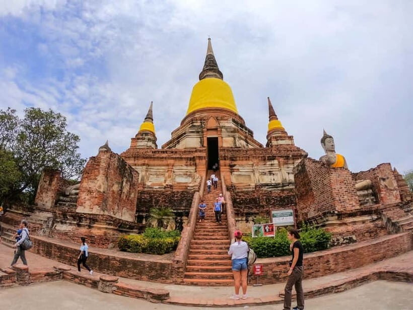 From Bangkok: Ayutthaya & Ayothaya Floating Market Day Trip - Ayothaya Floating Market: what a replica market is good for