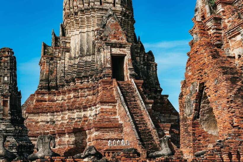 From Bangkok: Ayutthaya Temples Guided Tour with Lunch - Guides make this tour: the names you might get and what they do right