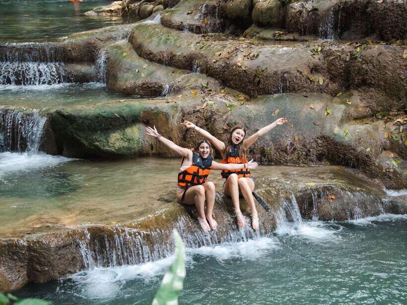 From Bangkok: Erawan Park & Kanchanaburi Small-Group Tour - JEATH War Museum: A Heavy Start That Sets the Tone