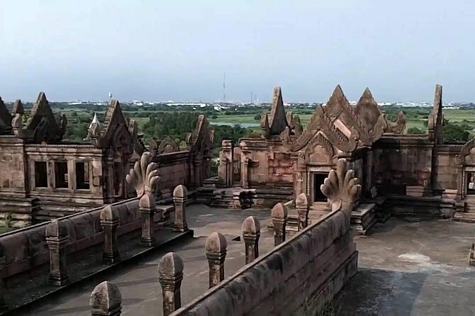 From Bangkok : Muang Boran - The Ancient City of Samut Prakan - Tour vs going on your own: when a guide is worth it