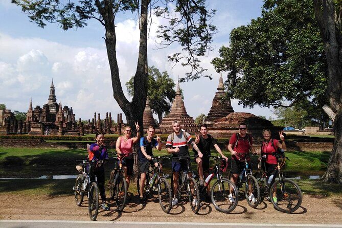 Full Day Sukhothai Historical Park Tour - How the guide turns temples into real context