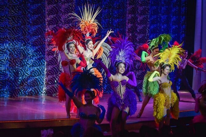 Golden Dome Cabaret: A Night of Glamour and Glitter - Your Seats Matter: Deluxe vs VIP Treatment
