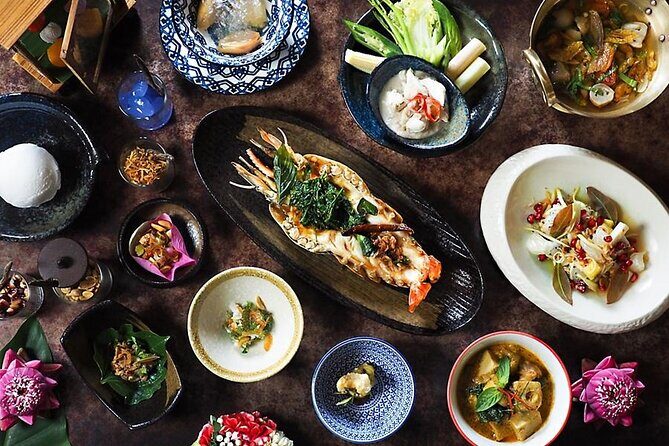 Gourmet Dinner & Spectacular Show at Mandarin Oriental - Teak boat ride: the simple add-on that upgrades the whole evening