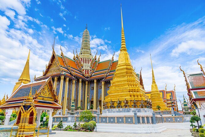 Grand Palace Self-Guided Walking Tour (entry not incl.) - The walking route: short, focused, and designed for the essentials