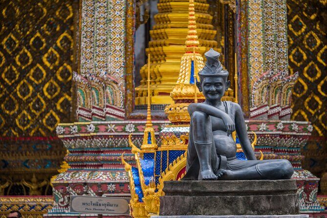 Grand Palace Self-Guided Walking Tour (entry not incl.) - The main stop: Grand Palace essentials and how to pace it