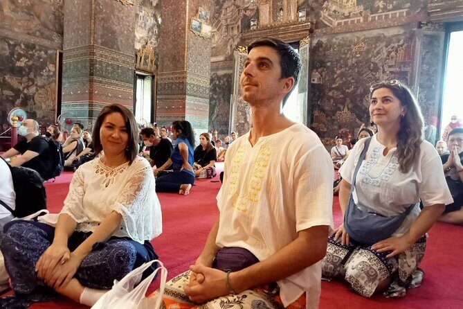 Grand Palace & Temples of Bangkok with experienced guide - Your guide matters: what the best ones do (and what to watch for)