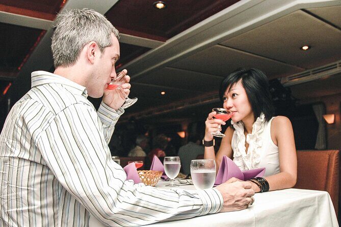 Grand Pearl: Luxury Dinner Cruise with Live Entertainment - Entertainment and Live Music: What You’ll Get (and What to Watch For)