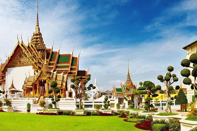 Guided Tour of Grand Palace & Emerald Buddha Temple in Bangkok - Price and value: is $94.36 a good deal for this tour?