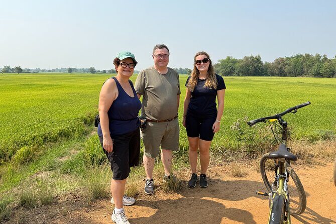 Half Day Countryside Cycling in Sukhothai - Rice Paddies Dirt Roads: Seasonal Moments You Might Be Part of