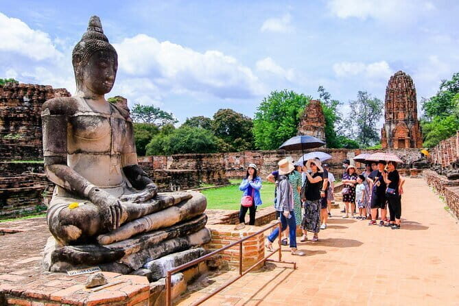 Heritage Tour in Ayutthaya by Cruise - Stop 1: the Ayutthaya arrival window that sets your bearings