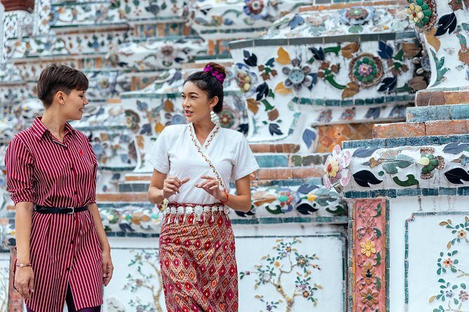 Highlights & Hidden Gems With Locals: Best of Bangkok Private Tour - Chatuchak Flower Market: the city’s supply chain, not just a photo stop
