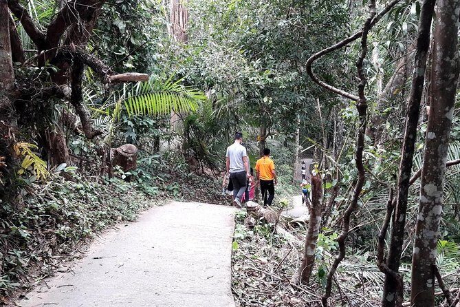 Khao Yai National Park Hiking Day Tour: Haew Narok and Haew Suwat - Sai Sorn Reservoir: Wildlife Spotting and Sunset-Photo Energy