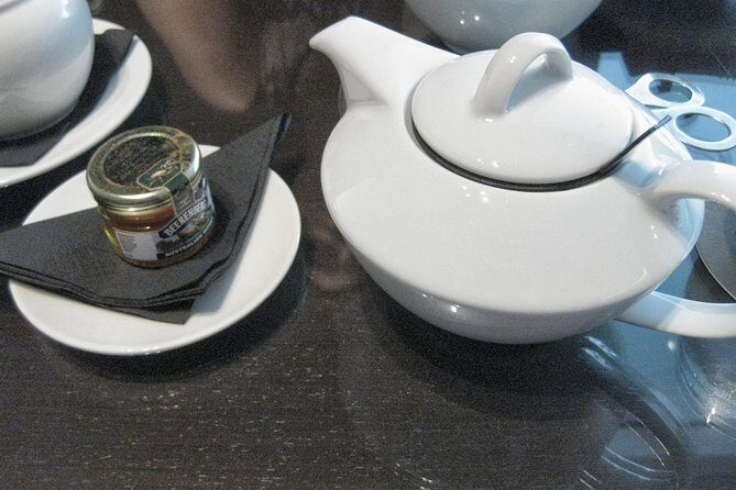 Landmark Hotel Bangkok: Classic Afternoon Tea - Price and value: what $26.55 buys you in Bangkok