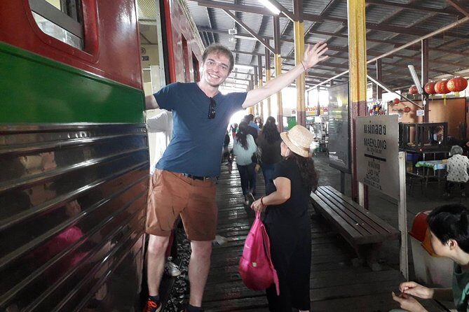 Maeklong Railway Market and Floating Market - The Value: What $32.55 gets you for a full day in Bangkok