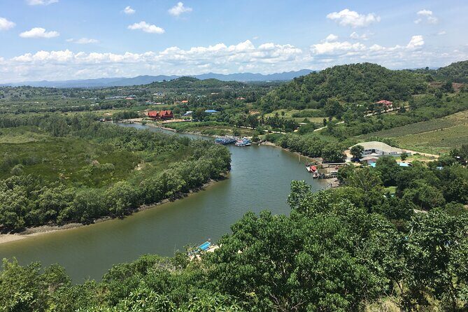 Mangrove Forest Hike and River Boat Ride with Private Guide from Hua Hin - Lunch and the rhythm of the day: when food actually helps