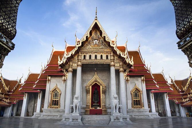 Morning Buddhist Almsgiving, Grand Palace and Flower Market Tour in Bangkok - Sunrise timing: why 6:30am is the whole point