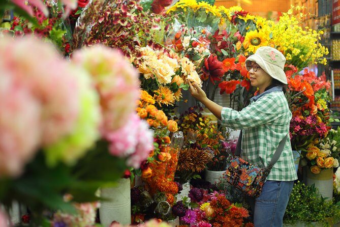 Morning Buddhist Almsgiving, Grand Palace and Flower Market Tour in Bangkok - Price and value: is $106.33 a fair deal?